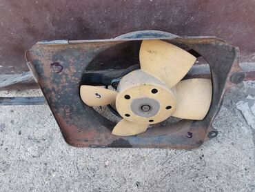 Auto delovi: Ventilator hladnjaka Lada 2107 Riva sa postoljem broj 3. Polovani — 11