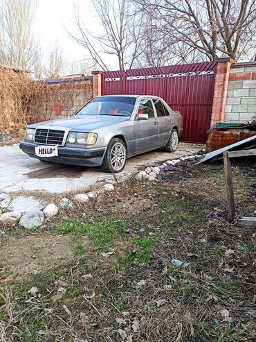 Mercedes-Benz: Mercedes-Benz E-Class: 1993 г., 2.3 л, Механика, Бензин