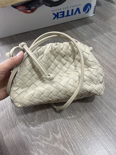 Классические сумки: Классическая сумка, Bottega Veneta, Китай, Женские, Новый