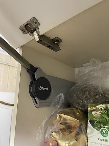 горка для посуды: Ölçüsü 270x345 hündürlük 220 sm. Mətbəx üçün asma şkaf sistemi – Blum — 3