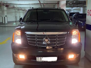 çeşqa 2 mator: Cadillac Escalade: 6.2 l | 2008 il 111000 km