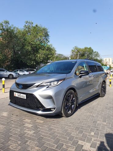 гофорум шина: Toyota Sienna: 2020 г., Гибрид, Вэн/Минивэн