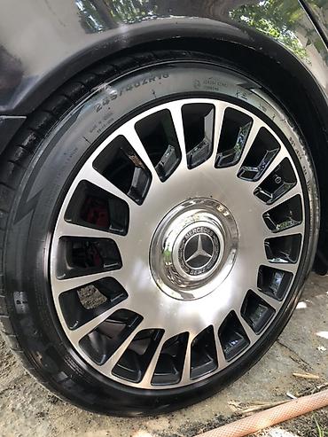 avtomobil ucun aksesuarlar: Mercedes-Benz orijinal dizaynlı 18” yüngül lehimli disk dəsti - Ölçü — 2