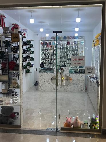 vitrini: Masallida kohne bazar bank respublikanin yaninda yeni acilmish — 2