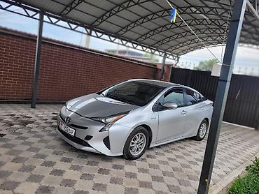 byd e2 2025: Toyota Prius: 2016 г., 1.8 л, Вариатор, Гибрид, Хэтчбэк — 5