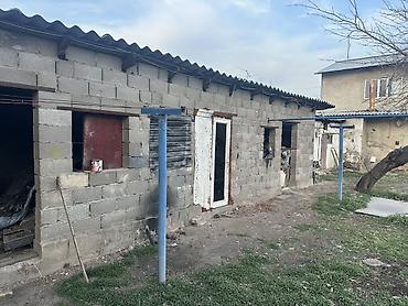 Аренда цехов, заводов и фабрик: Сдаю дом под бизнес район ГЭС 2 Алматинская 171 ранее был швейный цех — 2