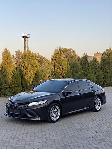 bad e5: Toyota Camry: 2018 г., 2.5 л, Автомат, Гибрид, Седан — 2