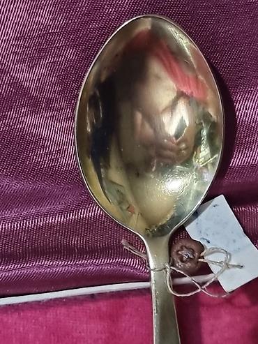 вилы советские: СЕРЕБРЯНЫЕ 2 ЛОЖКИ с чернью в фирменном футляре. - Производитель — 5