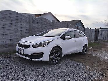 корай 5: Kia Ceed: 2015 г., 1.4 л, Механика, Бензин, Универсал — 3