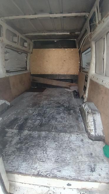 Ford: Ford Transit: 2001 г., 2.4 л, Механика, Дизель, Фургон — 8