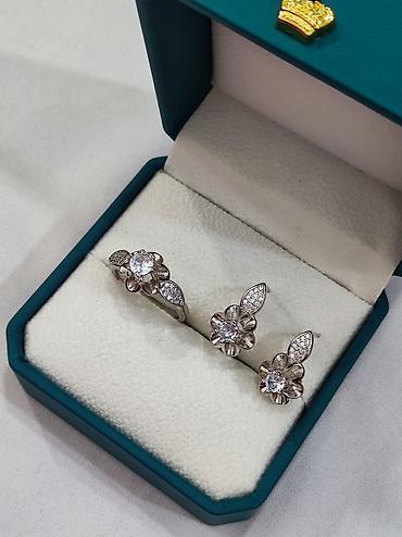 Серебряные наборы украшений: Серебро 925 Пробы Классика Размеры имеются Цена 3000сом Есть — 4