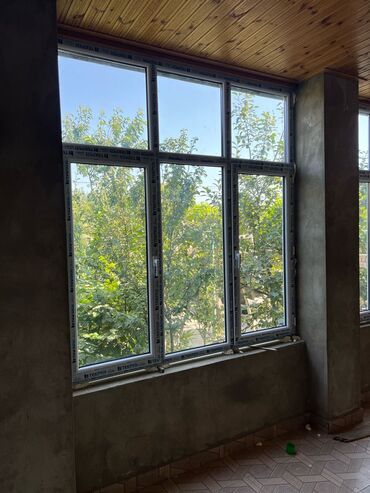 Plastik pəncərələr: Ağ rəngli plastik pəncərəler 1kv 55 manat
qapılar 90 manat — 5