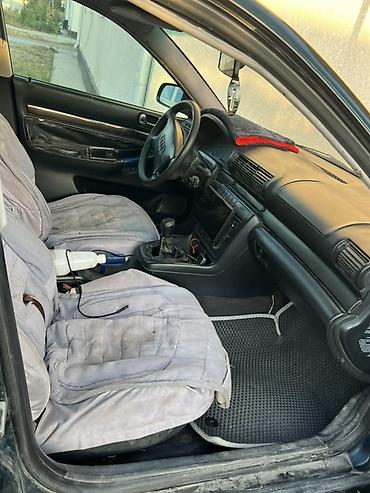 audi 2009: Audi A6: 1986 г., Седан — 5