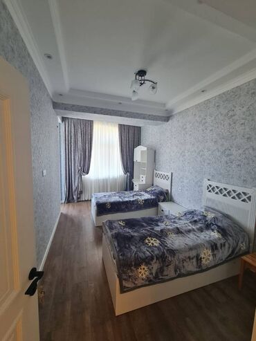 Uzunmüddətli kirayə mənzillər: Sumqayıt şəhərində,Bulvarda,Dəniz mənzərəli,3 otaqlı modern dizayn və — 4