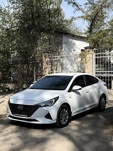 Продажа авто: Hyundai Accent: 2021 г., 1.6 л, Автомат, Бензин, Седан — 2