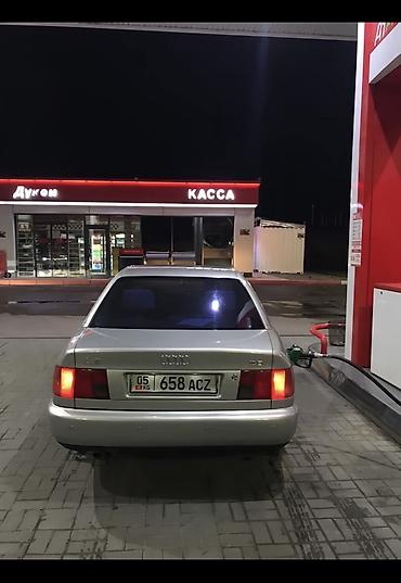 тормозные колодки гольф 4: Audi A6: 1994 г., 2.6 л, Механика, Бензин, Седан — 5