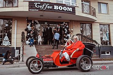 Другие автомобили: Продаю машину Санты (Санта-Кар). Это небольшой праздничный — 1