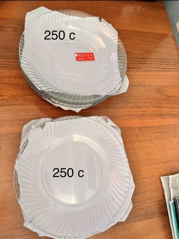 Наборы посуды: Продаю: 1.Салфетница( состояние новой) 2.Пепельница -150 с 3.Бокалы at lalafo.kg — 2 Наборы посуды: Продаю: 1.Салфетница( состояние новой) 2.Пепельница -150 с 3.Бокалы — 2