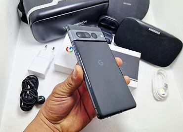 Google: Google Pixel 7 Pro, Б/у, 128 ГБ, цвет - Черный, 2 SIM, eSIM, 1 SIM — 12