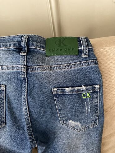 Cinslər və şalvarlar: Cins şalvar, Oğlan üçün, 7 - 8 yaş, Calvin Klein — 7