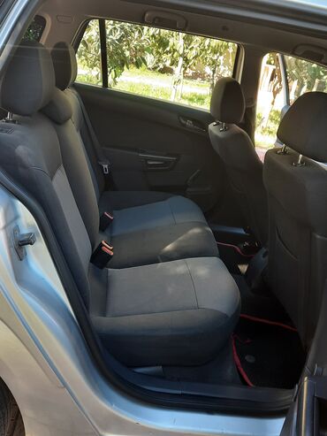 Opel: Opel Astra: 1.7 l | 2008 il Universal — 12