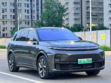 силк вэй: Lixiang L7: 2023 г., 1.5 л, Автомат, Гибрид, Кроссовер — 5