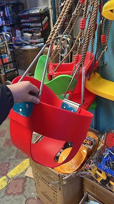 детский бут кийим: Детское сиденье-корзинка для качелей (тип “bucket seat”) для малышей — 1