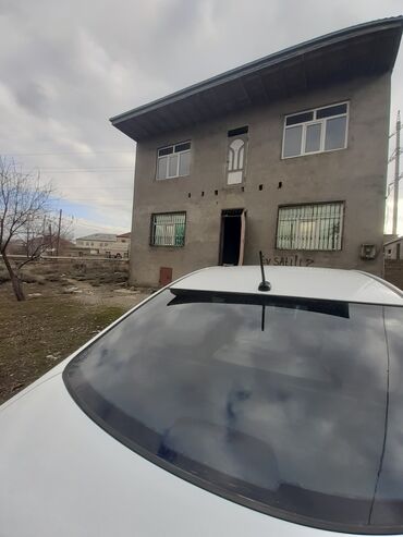 biləcəridə həyət evi satılır: Biləcəri 2 otaqlı, 200 kv. m, Yeni təmirli
