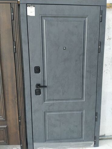 darvaza qapi rengleri: Dəmir giriş qapısı – A-DOORS, model: Cexo - Rəng: boz (beton effekti