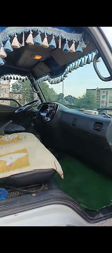 Транспорт: Срочно Срочно Бортовой грузовик Hyundai h72 белом цвете. хорошем — 5