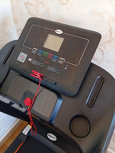 sintezator mp3: BodyFit qaçış trenajoru - Brend/model: BodyFit (paneldə loqo qeyd — 2