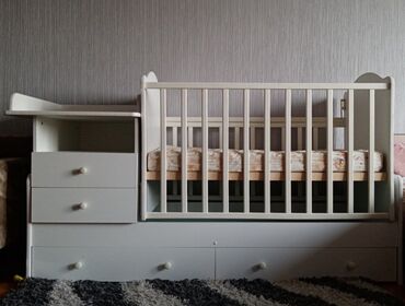 деревянная кроватка детская: Детская кроватка б/у, пользовались 1 год. В хорошем состоянии