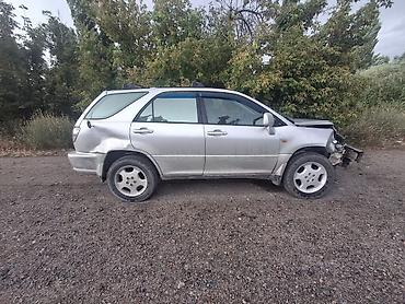 разбитые авто: Lexus RX: 1998 г., 3 л, Автомат, Бензин, Кроссовер — 3