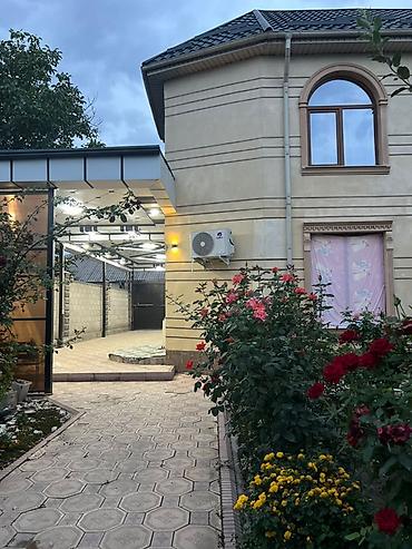 эко комплекс: 🏡 ПРОДАЁТСЯ УЮТНЫЙ 2-ЭТАЖНЫЙ ДОМ В ГОРОДЕ ТОКМОК! 📍 Местоположение — 2