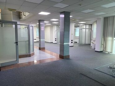 Poslovni prostor: Izdaje se ekskluzivan poslovni prostor 350m2 u poslovnoj zgradi na — 12