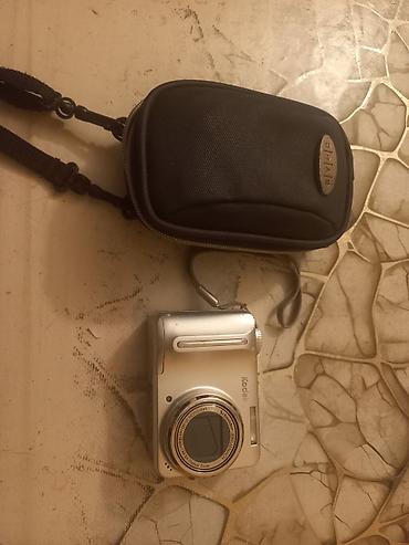 kodak: Barter edilir 82 ekran tv vəya telefonla Xüsusiyyətlər: - 8 MP CCD — 1