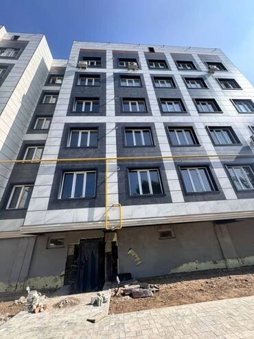 сколько стоит 3 комнатная квартира в бишкеке: 2 комнаты, 66 м², Элитка, 1 этаж, ПСО (под самоотделку)