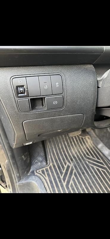 Hyundai: Hyundai Staria: 2022 г., 3.5 л, Автомат, Газ, Минивэн — 13