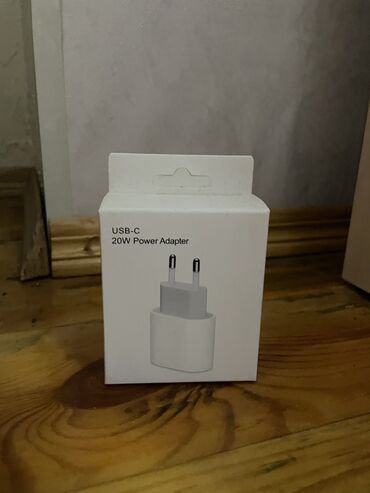 Adapterlər: Adapter Apple, 20 Vt, Yeni