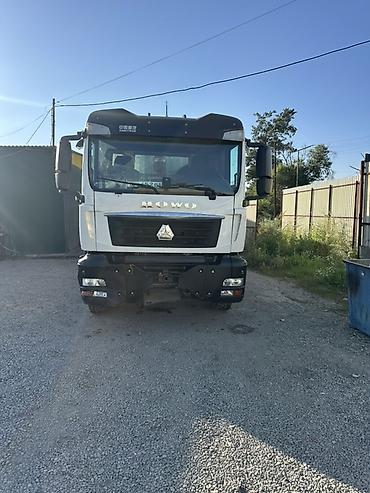 мерседес 124 2 2: Самосвал HOWO (SINOTRUK) - Колёсная формула: 6x4 - Тип кузова — 4