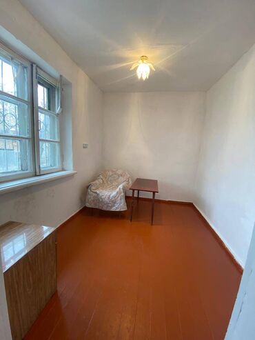 дом под ипотеку: 40 м², 3 комнаты, Старый ремонт Без мебели