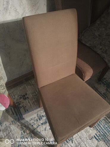 tek stul: Qonaq otağı üçün, İşlənmiş, Qatlanmayan, Stul