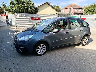 Used Cars: Citroën C4 Picasso – kompaktni monovolumen, siva metalik boja — 2