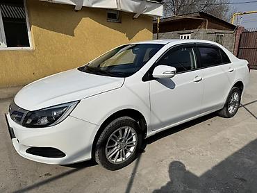 BYD: BYD E5: 2019 г., Электромобиль, Седан — 2