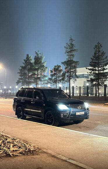 Lexus: Lexus LX: 2010 г., 5.7 л, Автомат, Газ, Внедорожник