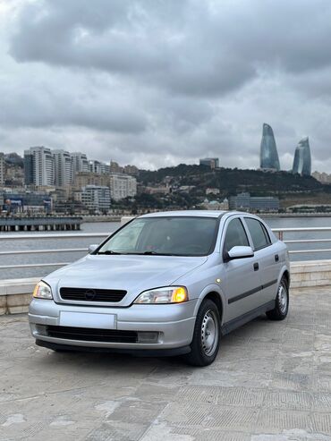 opel vita 2003: Opel Astra: 1.6 l | 1998 il 350000 km Hetçbek