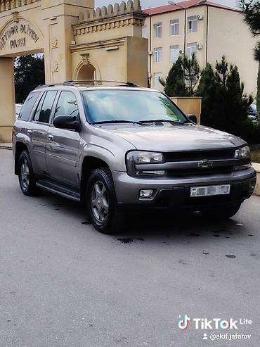 sevrolet kruz: Chevrolet TrailBlazer LT – orta ölçülü SUV - Korpus: 5 qapılı, tünd — 1