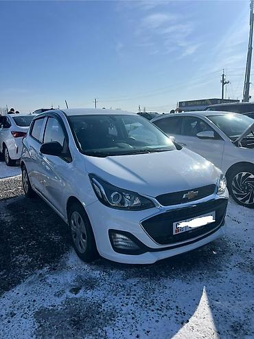 Chevrolet: Chevrolet Spark: 2019 г., 1 л, Автомат, Бензин, Хэтчбэк — 3