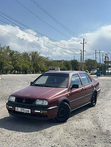 лабавой стикло: Volkswagen Vento: 1992 г., 1.8 л, Механика, Бензин, Седан — 7