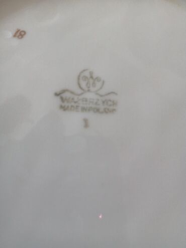 Kuhinjski setovi: Servis Walbrzych Poljska 60te. za 4 osobe. maksimalno ocuvan. nigde — 10